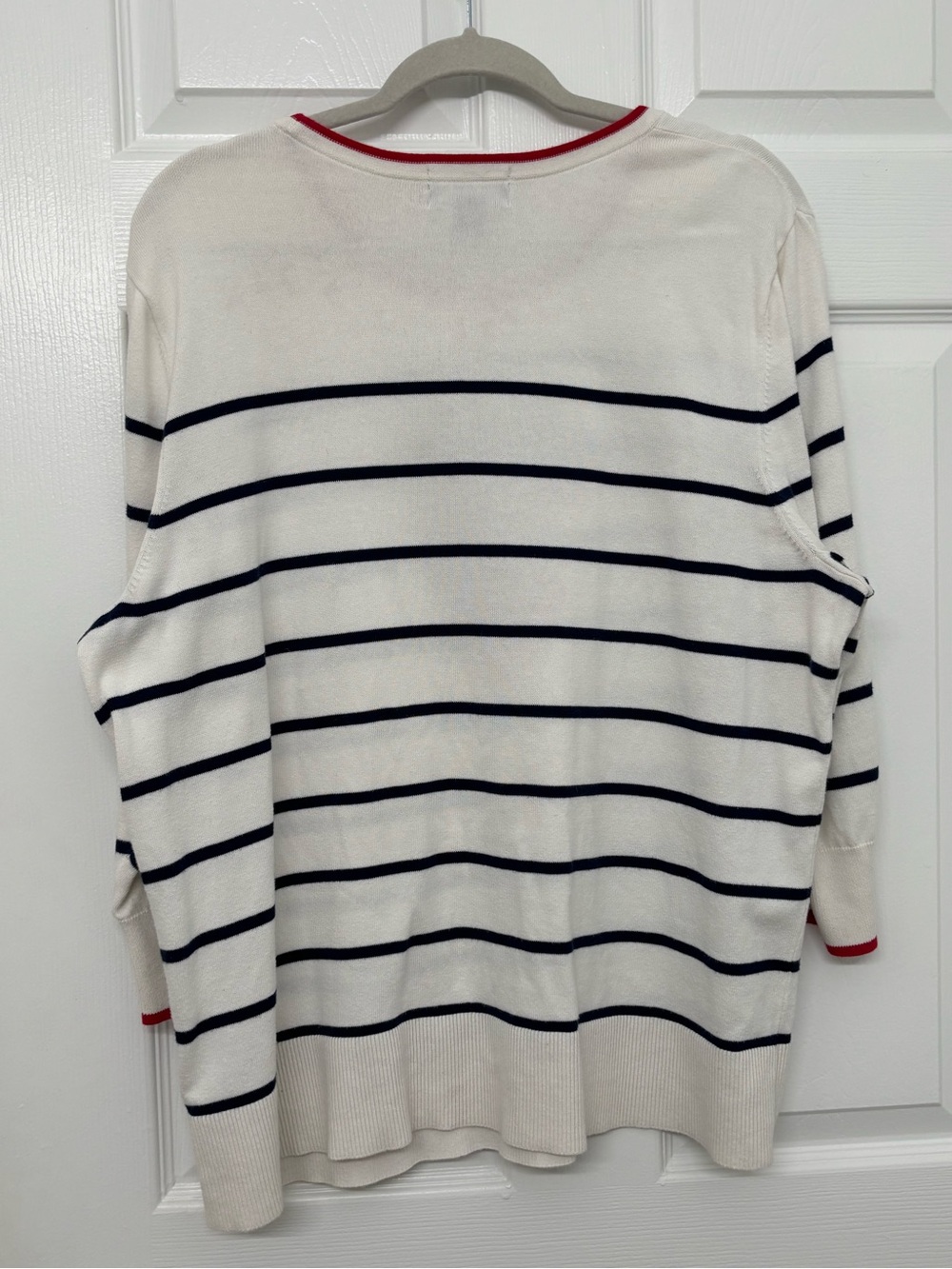 Lands End Women’s White Crewneck Sweater with Navy Stripes & Red Trim 2XL - Picture 4 of 4